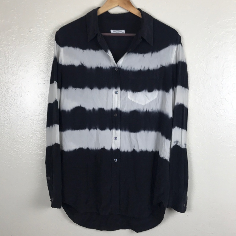 Equipment Femme Reese LS Silk Button Down Shirt - Picture 2 of 6